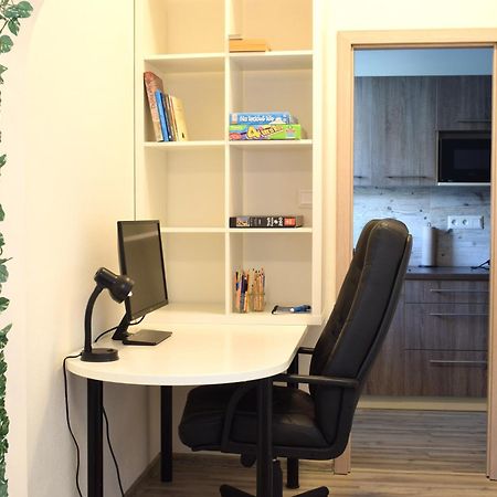 Charming Flat, Steps From Castle - Historic Part Apartman Pozsony Kültér fotó